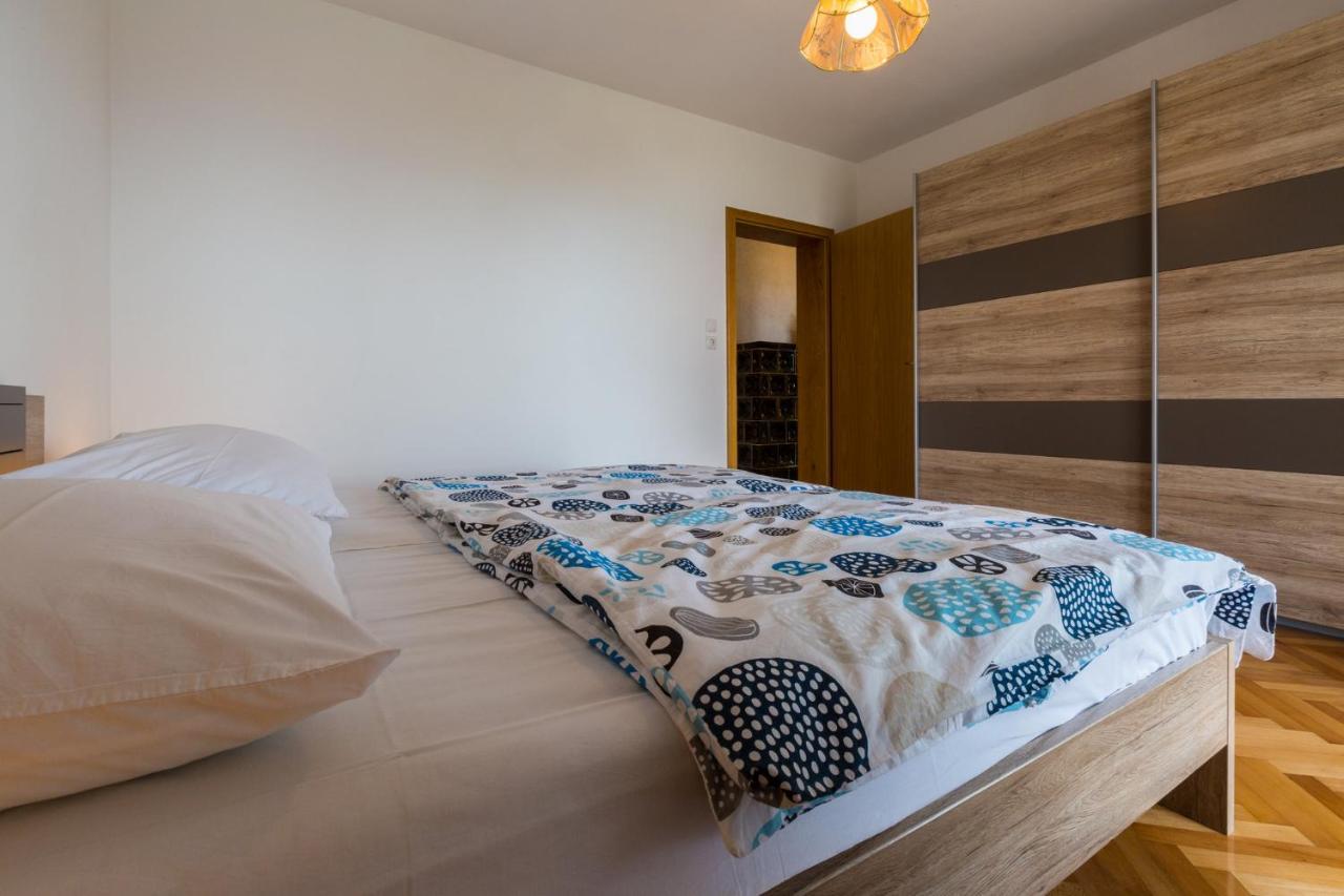 Amila Apartment Crikvenica Ngoại thất bức ảnh